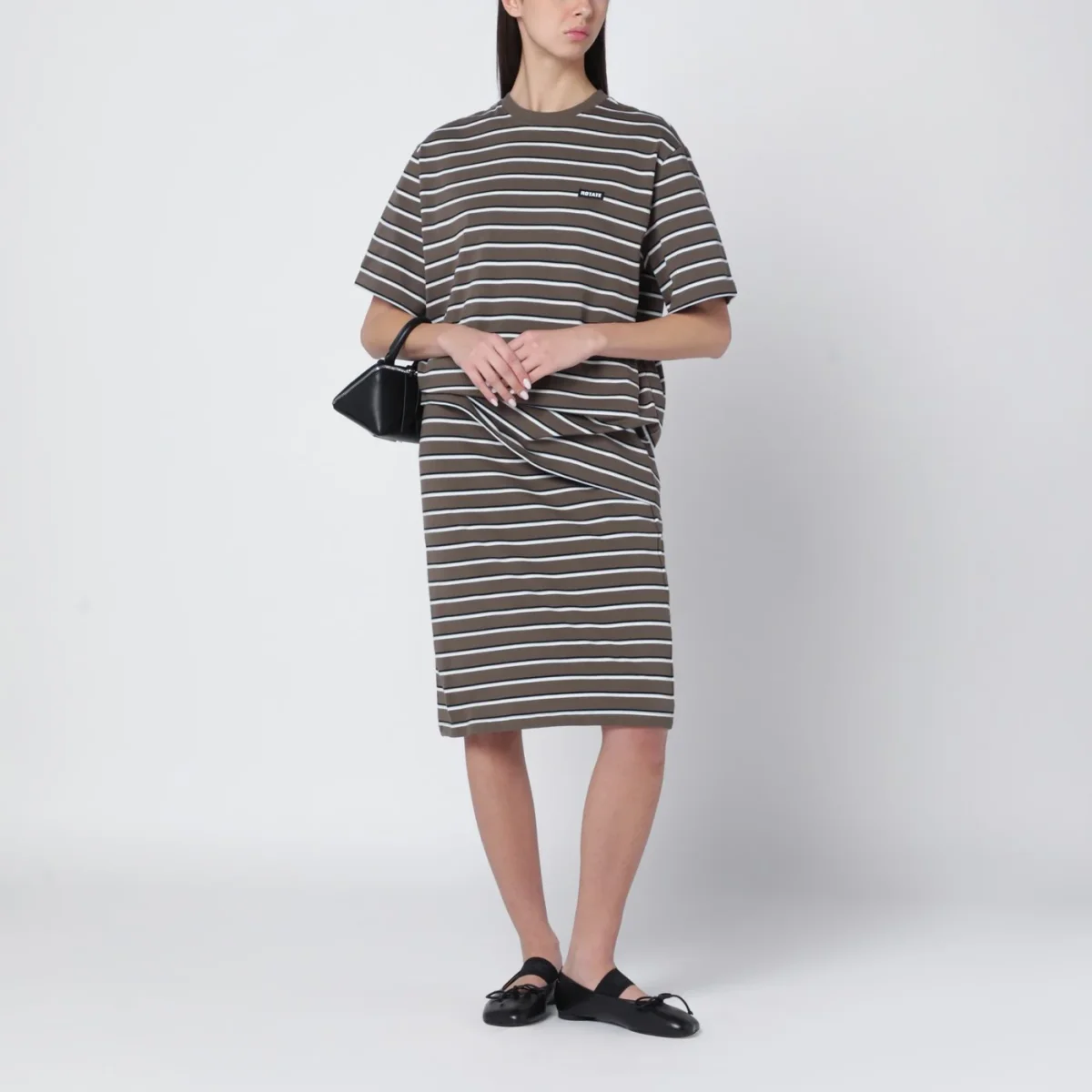 T-shirt oversize a righe marrone - Image 3