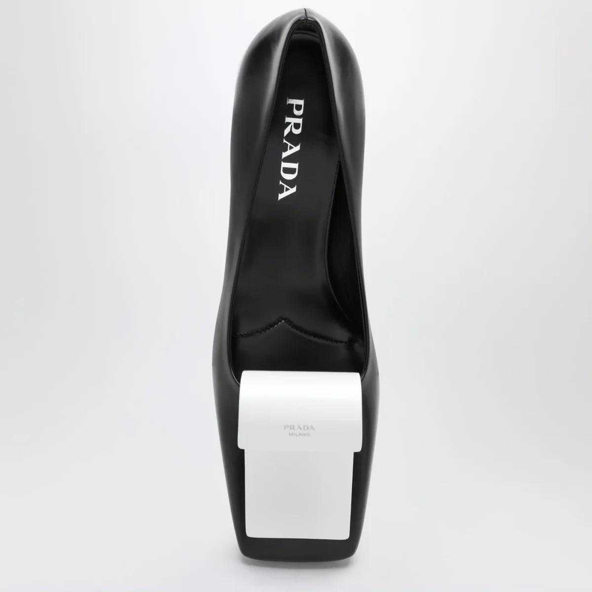 Décolleté in pelle nero e bianco - Image 4