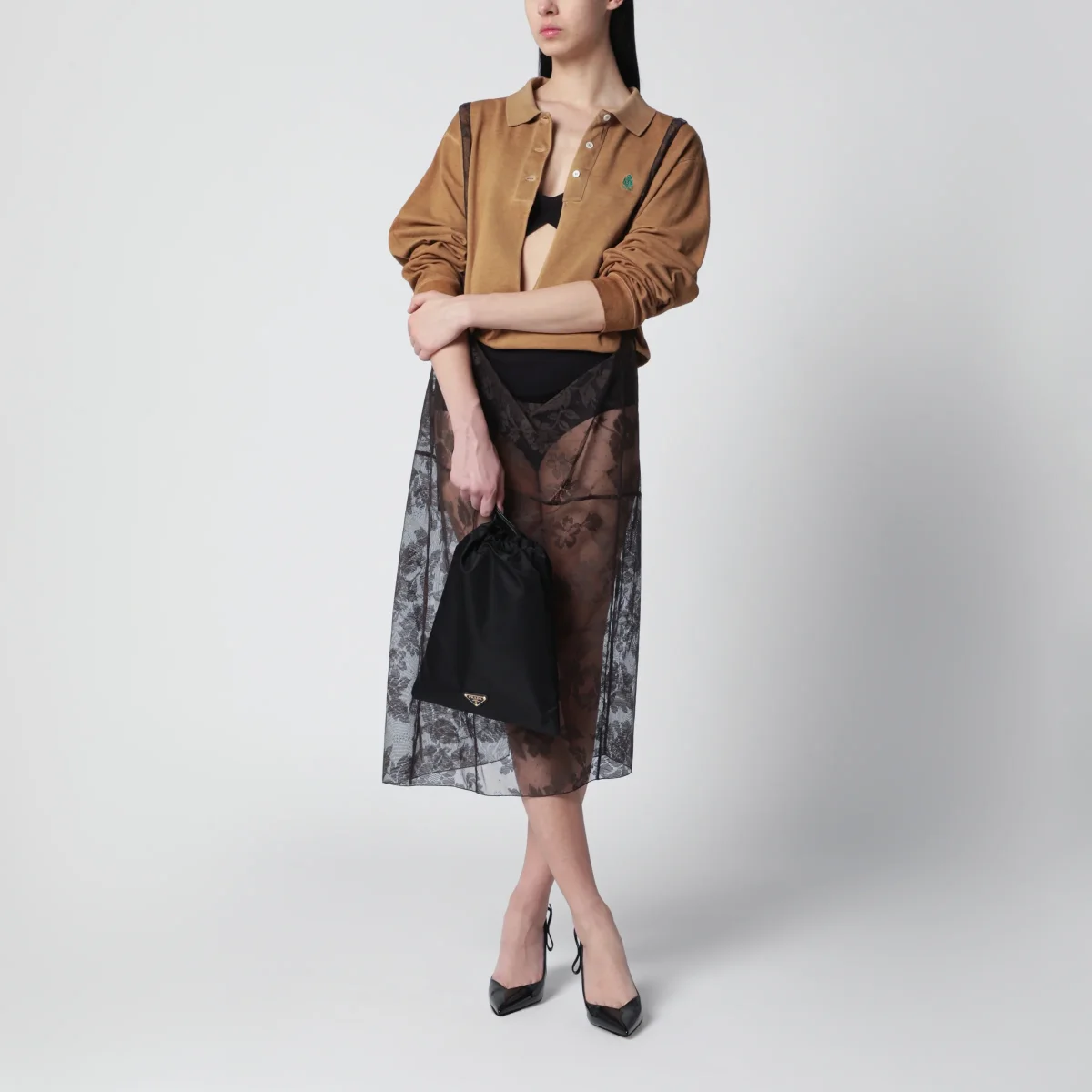 Pouch Prada Wish nera in Re-Nylon - Image 3