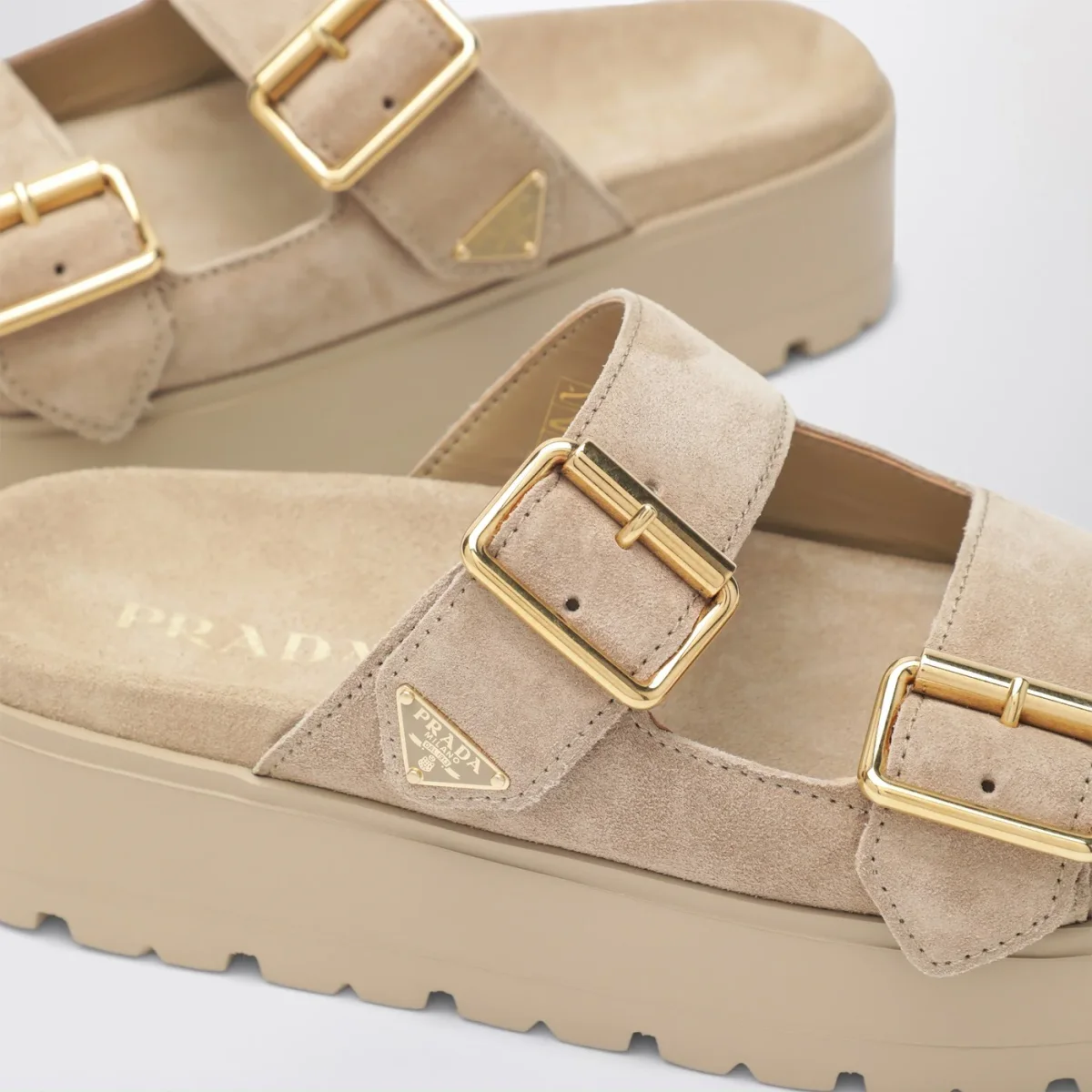 Sandali in suede color écru – Image 6