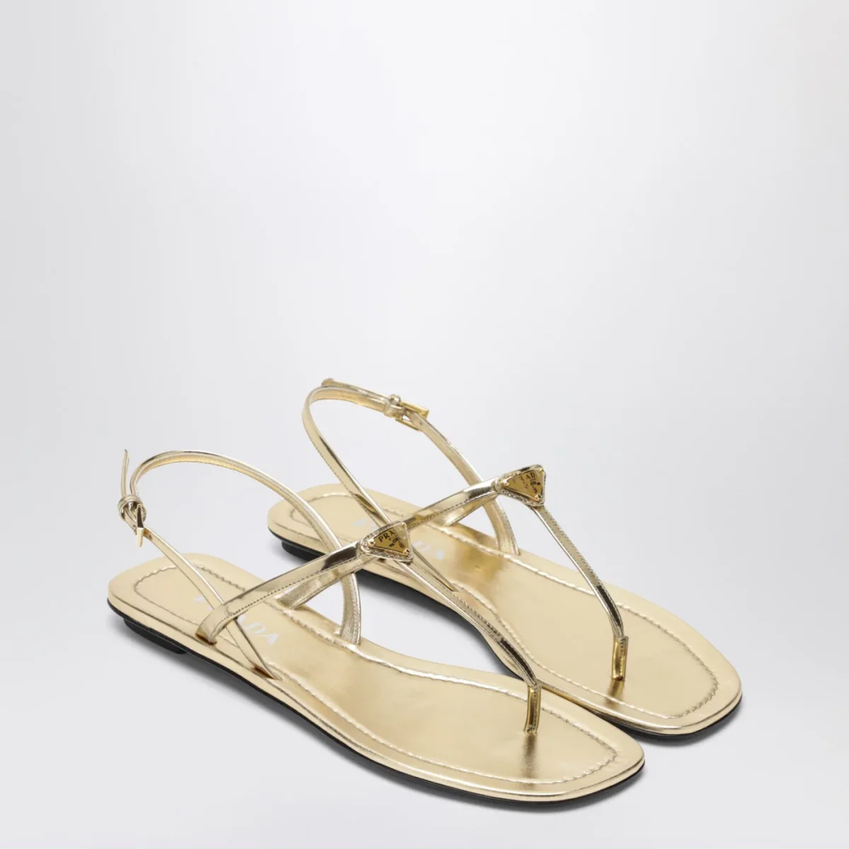 Sandalo infradito color platino – Image 3