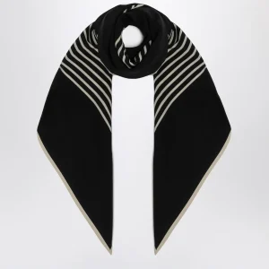 Foulard nero con monogramma centrale in seta