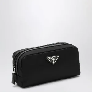 Beauty-case in Re-Nylon nero con logo