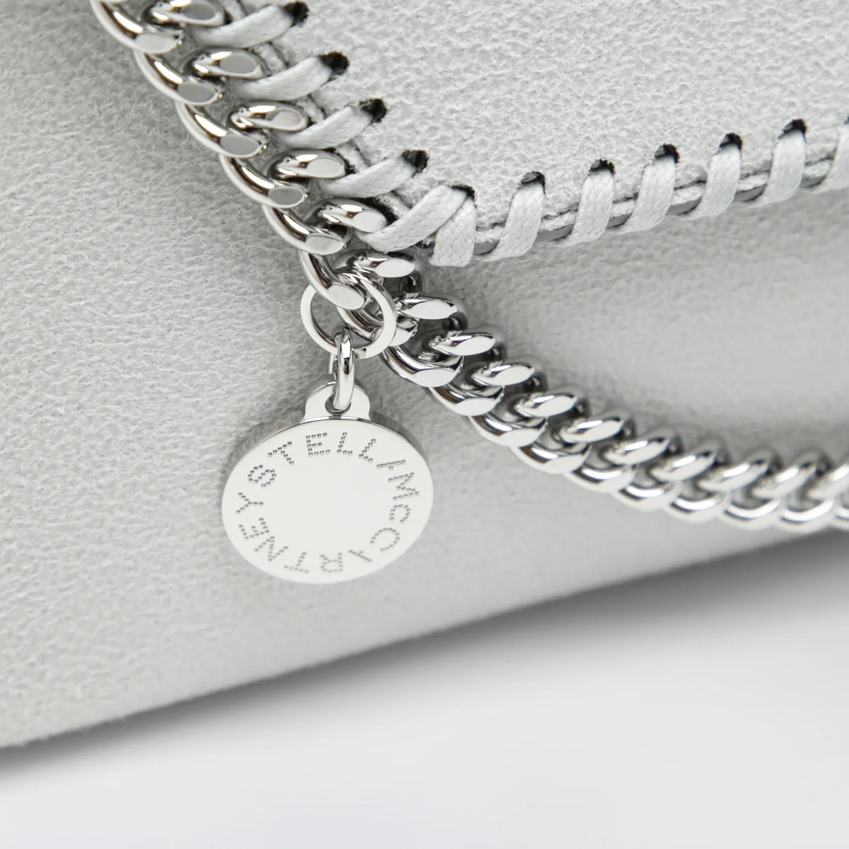 Borsa portafoglio a tracolla Falabella grigio perla – Image 7