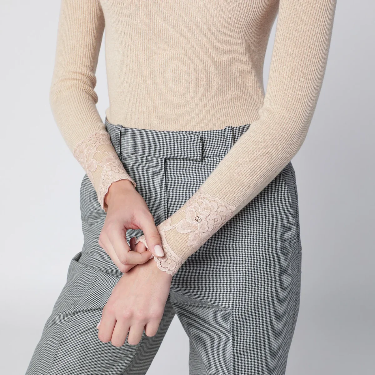 Maglia color alabastro in cashmere - Image 5