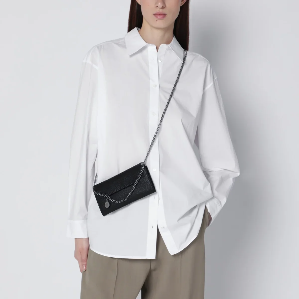 Portafoglio con tracolla Falabella nero - Image 3