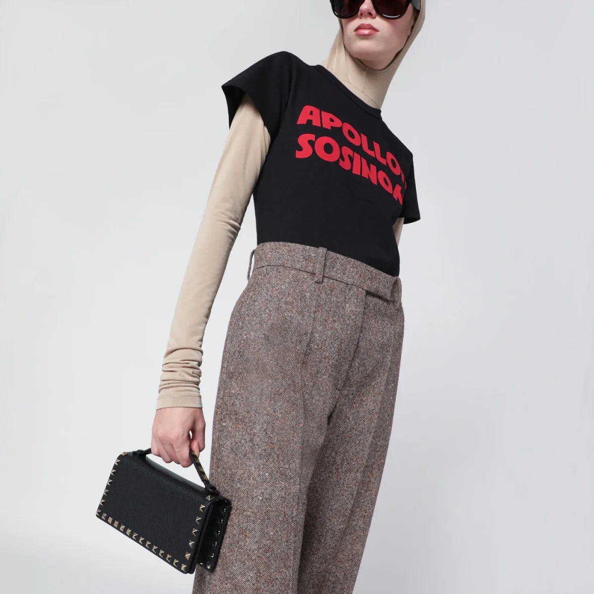 Portafoglio Rockstud con tracolla nero - Image 3