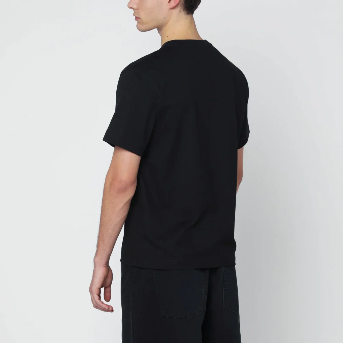 T-shirt nera con stampa logo – Image 4