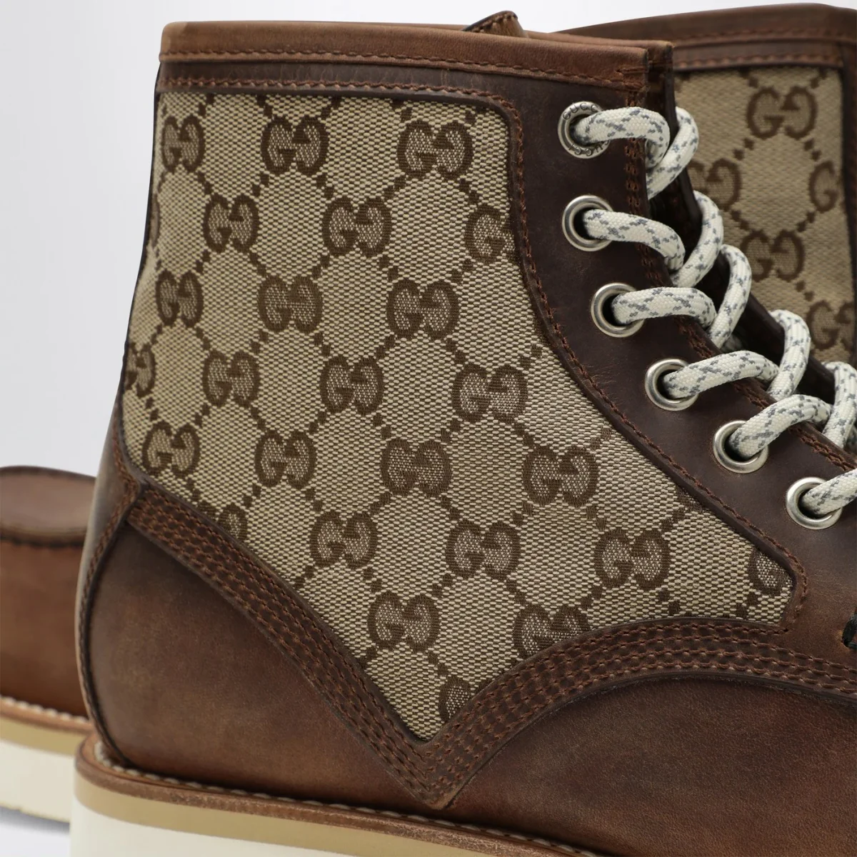 Stivaletto stringato con inserto GG - Image 6