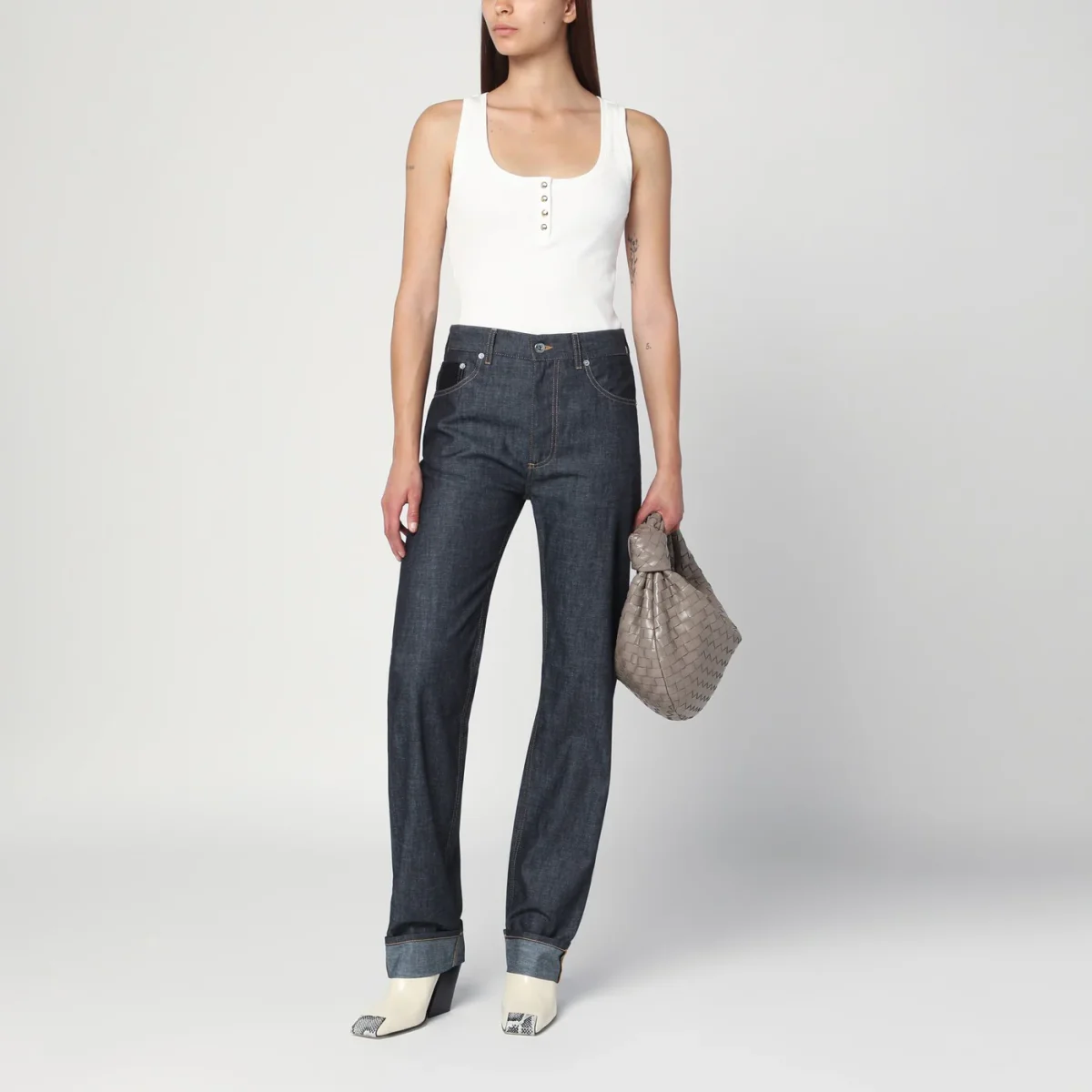 Jeans con risvolto blu indaco – Image 3