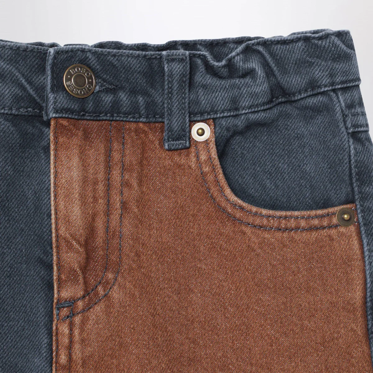 Jeans dal design color-block - Image 4