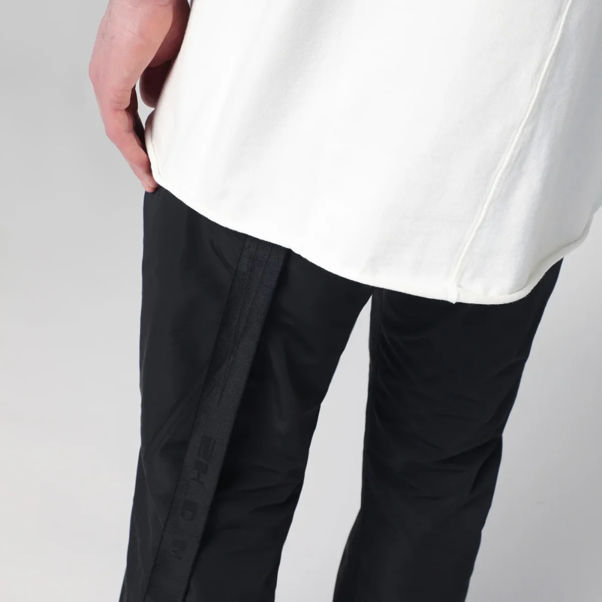 T-shirt over bianca in cotone – Image 5