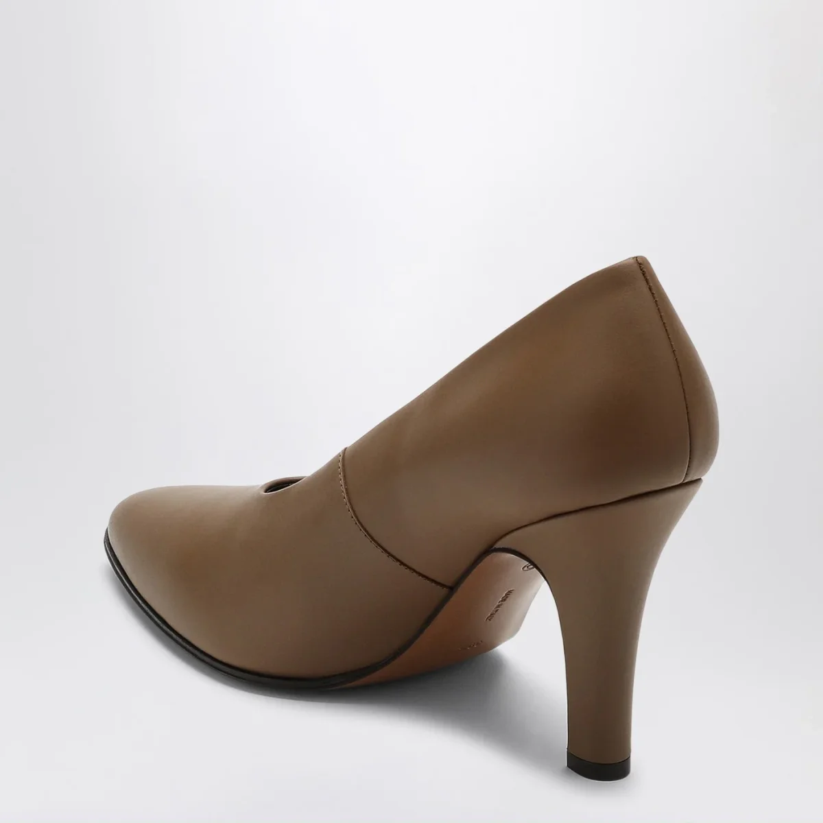 Décolleté Prudens color fango – Image 5