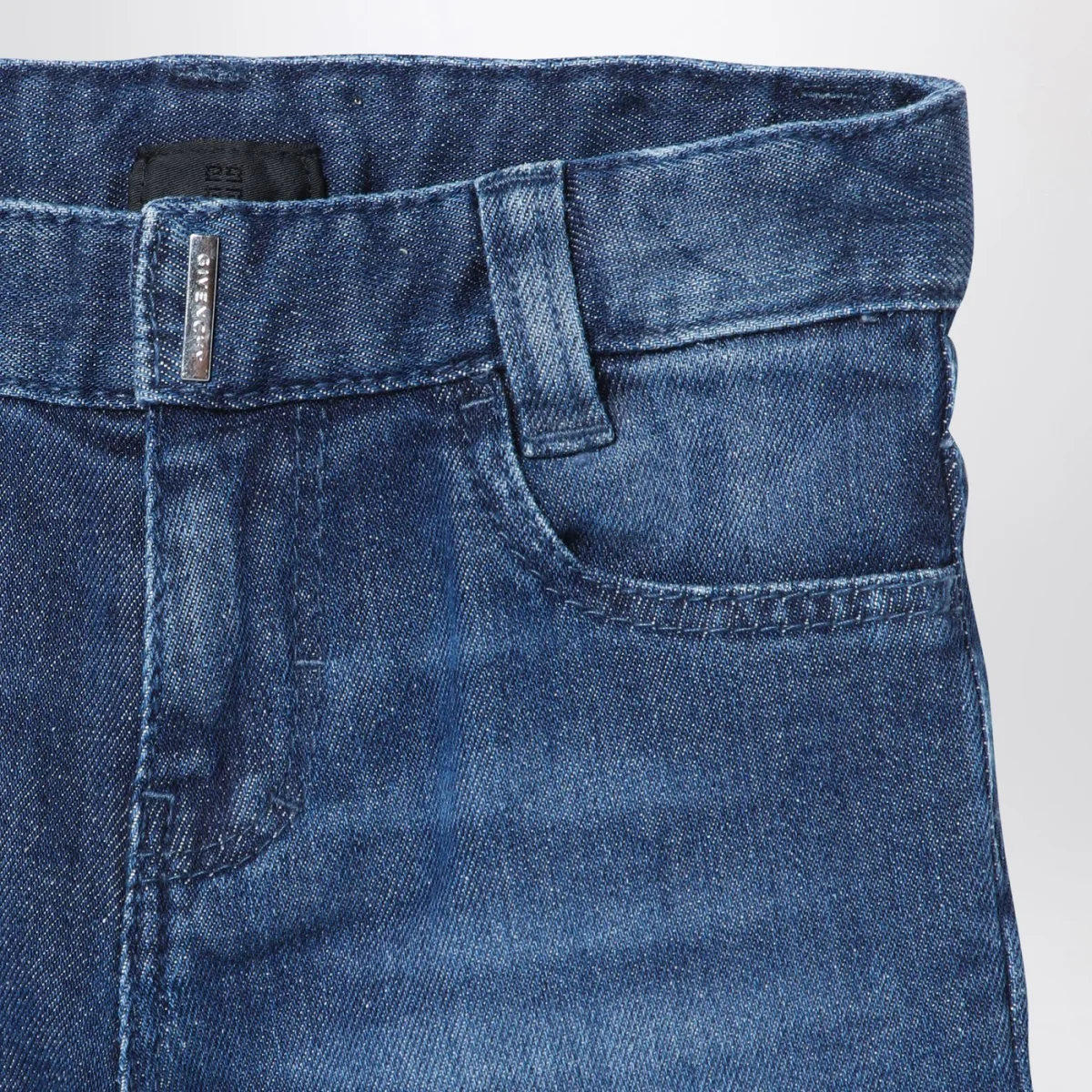 Jeans blu in denim slavato – Image 4