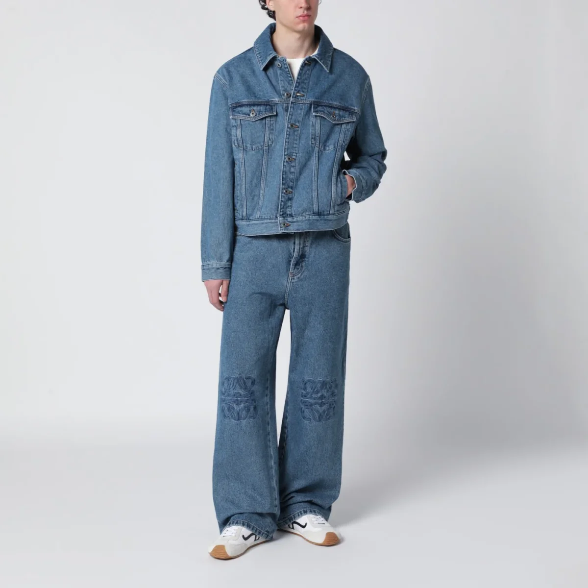 Jeans con ricamo Anagram blu – Image 3