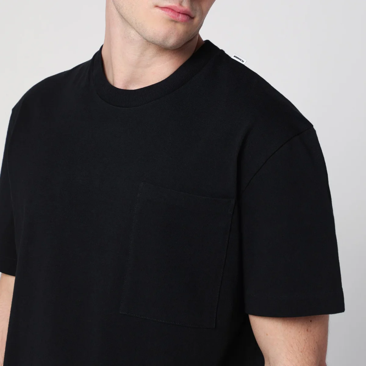 T-shirt nera in cotone – Image 5