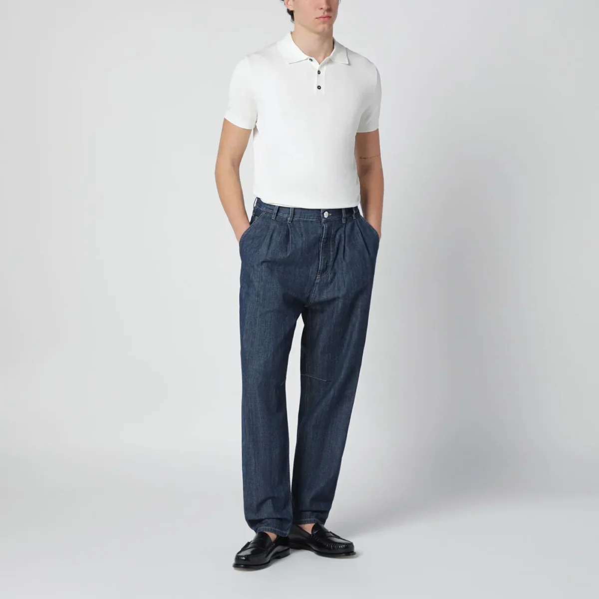 Jeans con pinces blu in denim – Image 3