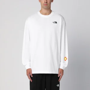 Maglia bianca con stampa TNF X Yinka Ilori