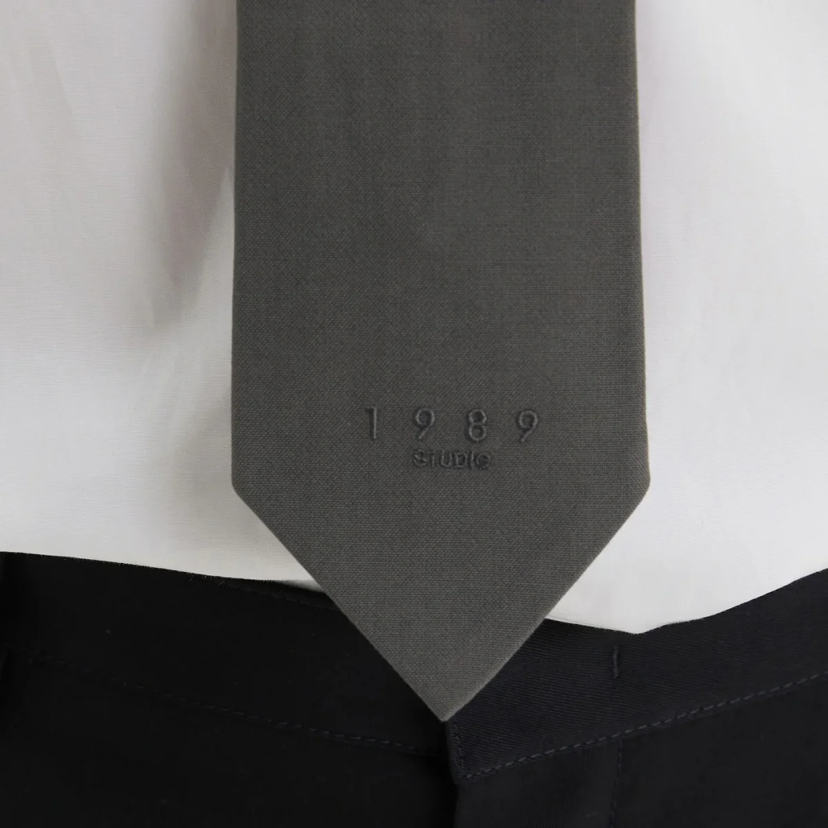 Cravatta intrecciata grigio scura – Image 5