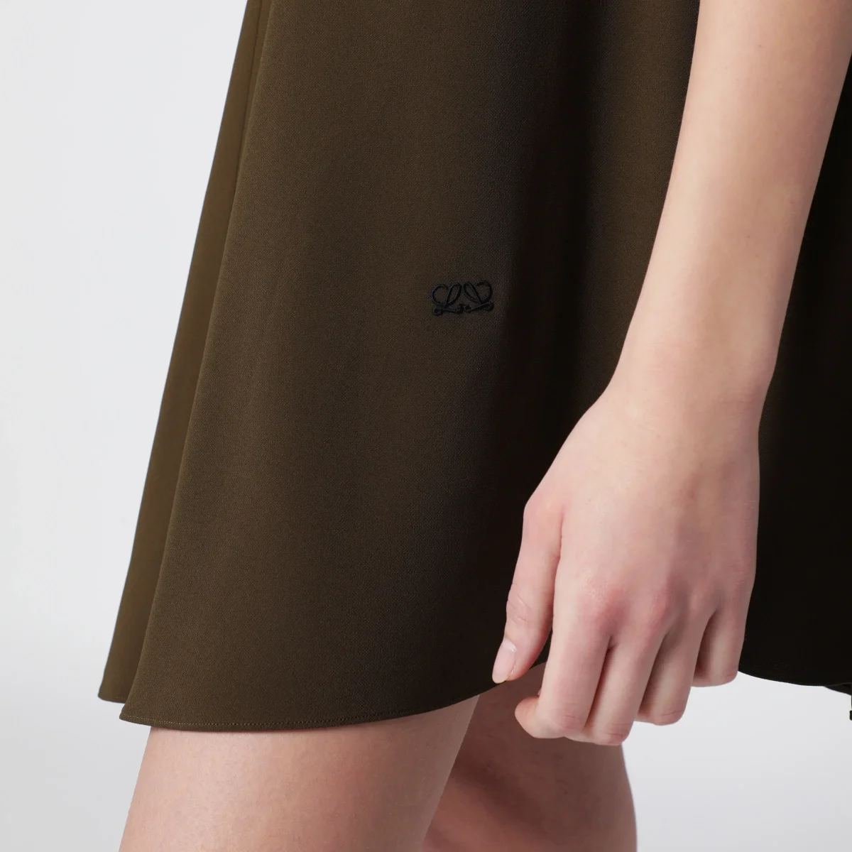 Abito in viscosa stretch verde kaki – Image 5