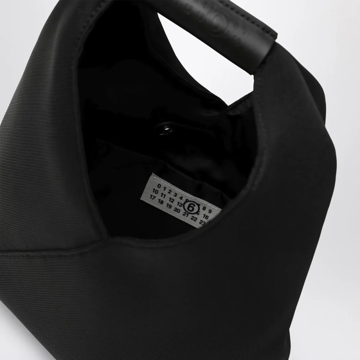 Japanese bag piccola nera in mesh – Image 6