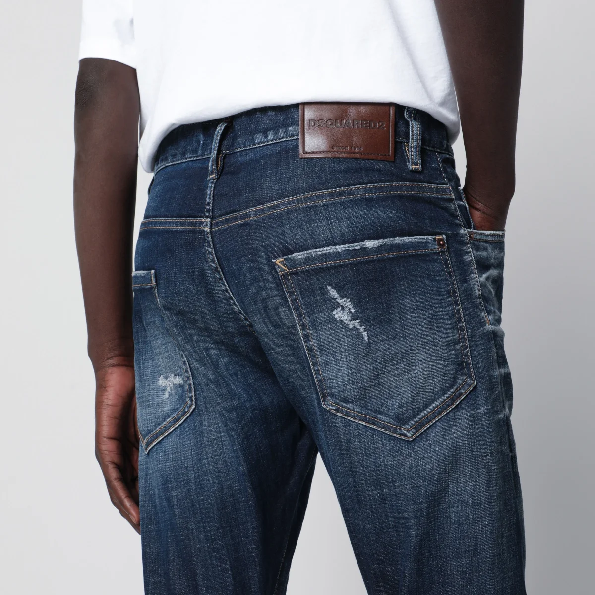 Jeans blu effetto slavato – Image 6