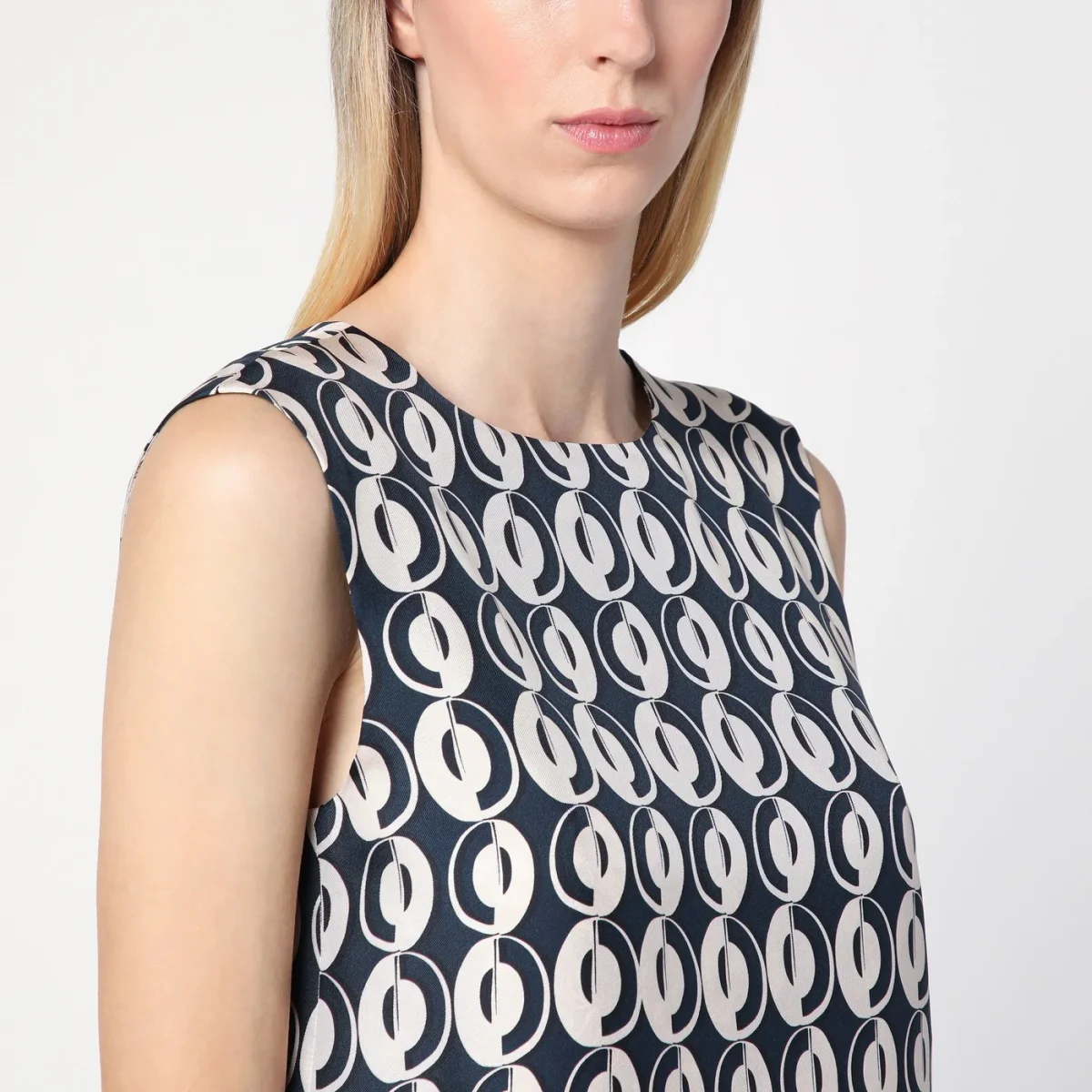 Top smanicato blu reversibile – Image 5