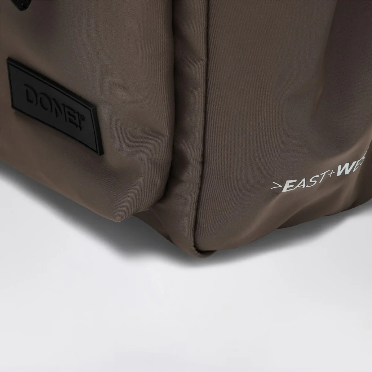 Zaino >East+West< grigio – Image 7